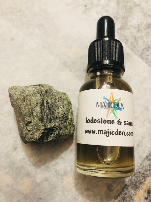 Lodestone and sand oil -10ml bottle- Money drawing, bring things your way, cash love prosperity improve buiness - Majicden